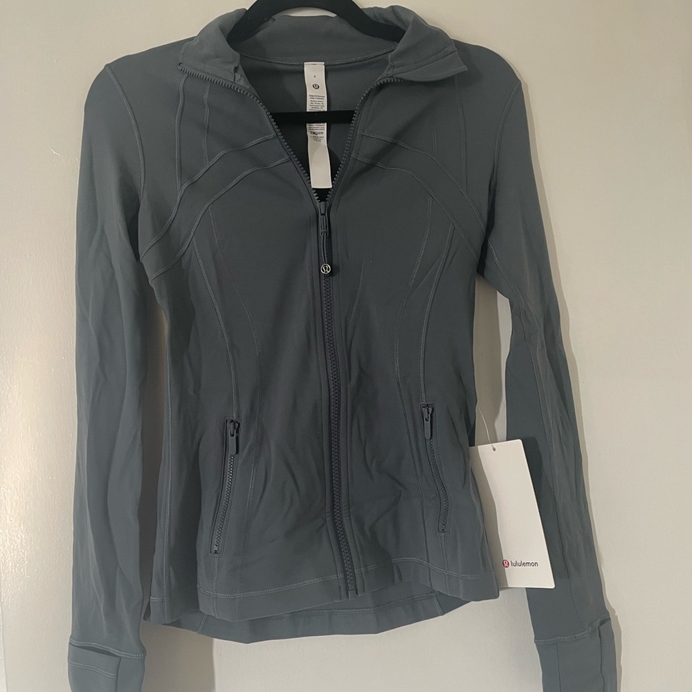 Lululemon Define Jacket Nulu Oil Grey (oil blue) size 4 NWT